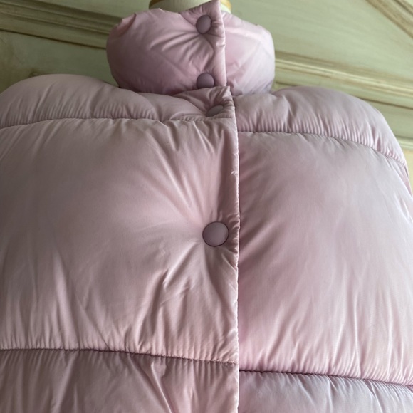 J. Crew Puffer Vest Medium Pink NWT - Picture 3 of 9